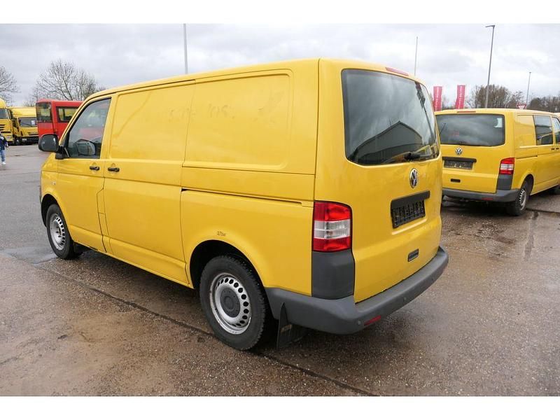 Gebraucht VW Transporter 84 PS (61 kW) 2011 Ginstergelb r1032 Van
