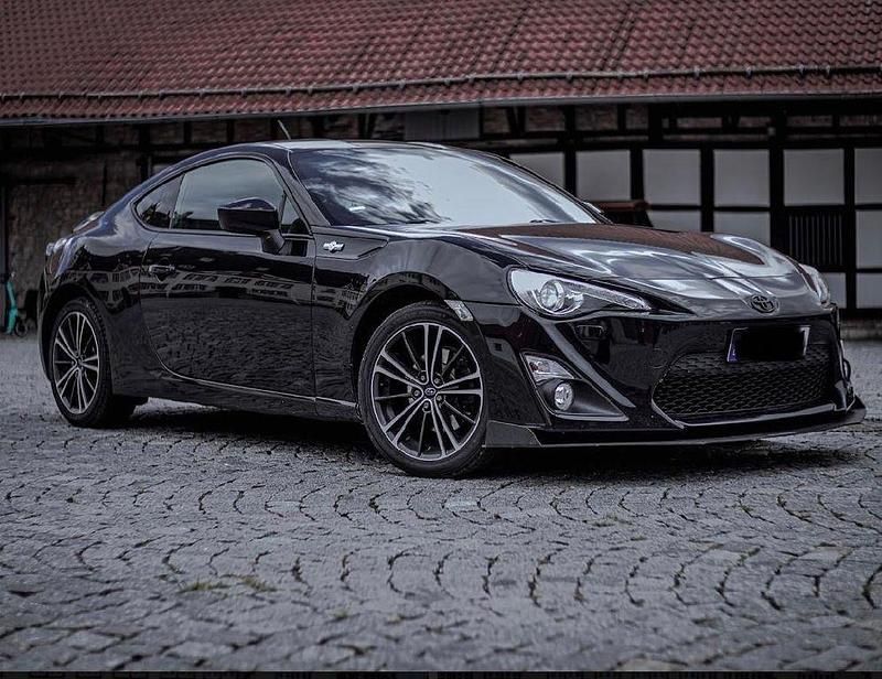 Schwarz Gebraucht 2013 Toyota GT86 Edition Coupé | 18.500 € (Fairer Preis) - Bild 1/4