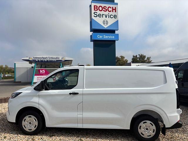 Neu Ford Transit Custom Trend 136 PS (100 kW) 2025 Weiß Van