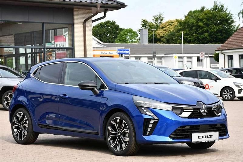 Neu Mitsubishi Colt Select 91 PS (66 kW) 2025 Royalblau metallic Limousine