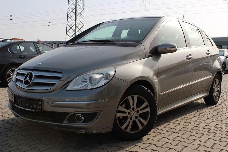 Gebraucht Mercedes B170 116 PS (85 kW) 2008 Grau Van / Kleinbus