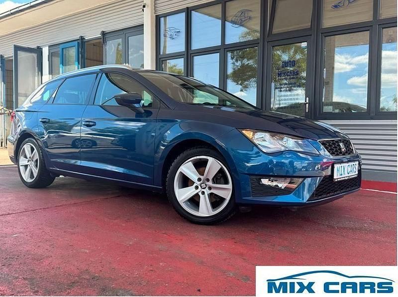 Blau Gebraucht 2015 Seat Leon ST FR Kombi | 14.970 € (Fairer Preis) - Bild 1/4