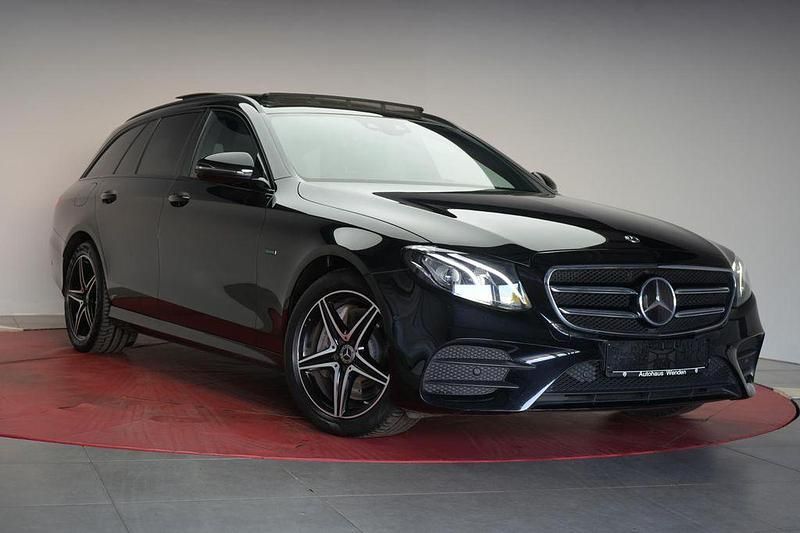 Obsidian black Gebraucht 2020 Mercedes E300 AMG Kombi | 29.900 € (Superpreis) - Bild 1/4