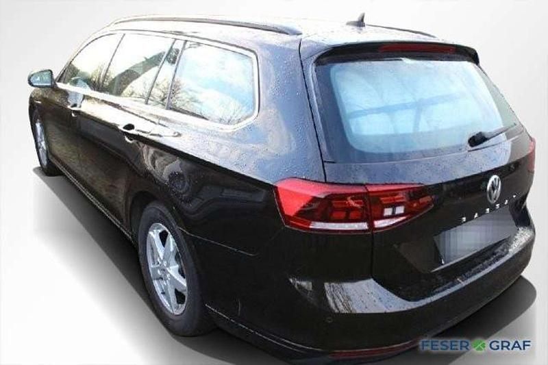 Gebraucht VW Passat Business 150 PS (110 kW) 2020 Tamarindenbraun metallic Kombi