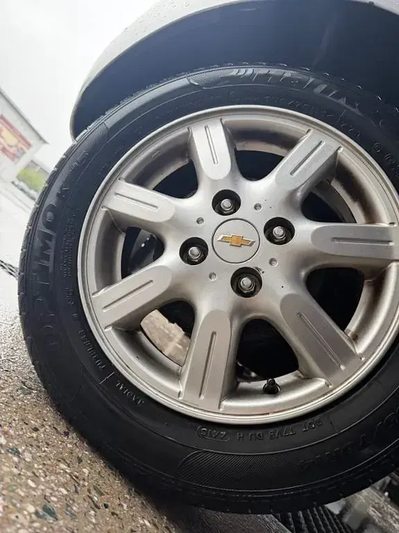 Gebraucht Chevrolet Spark LS 82 PS (60 kW) 2011 Silber Kleinwagen