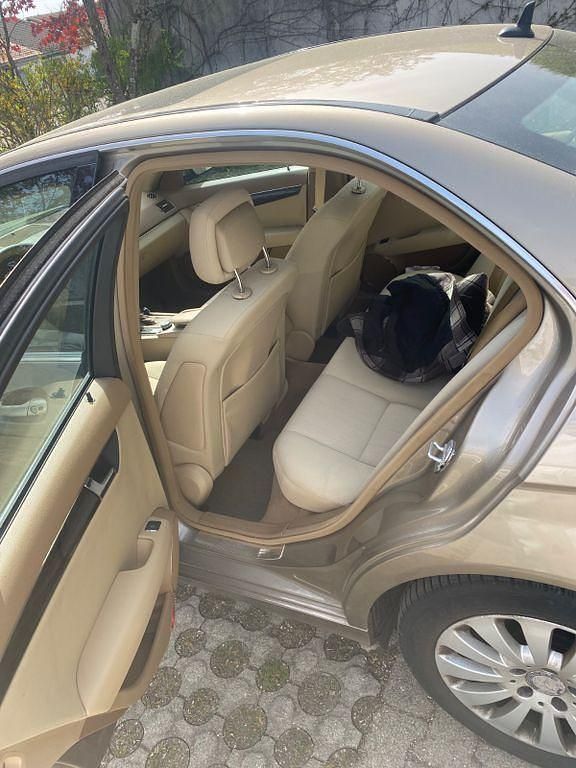 Gebraucht Mercedes C280 Elegance 231 PS (169 kW) 2007 Gold Limousine
