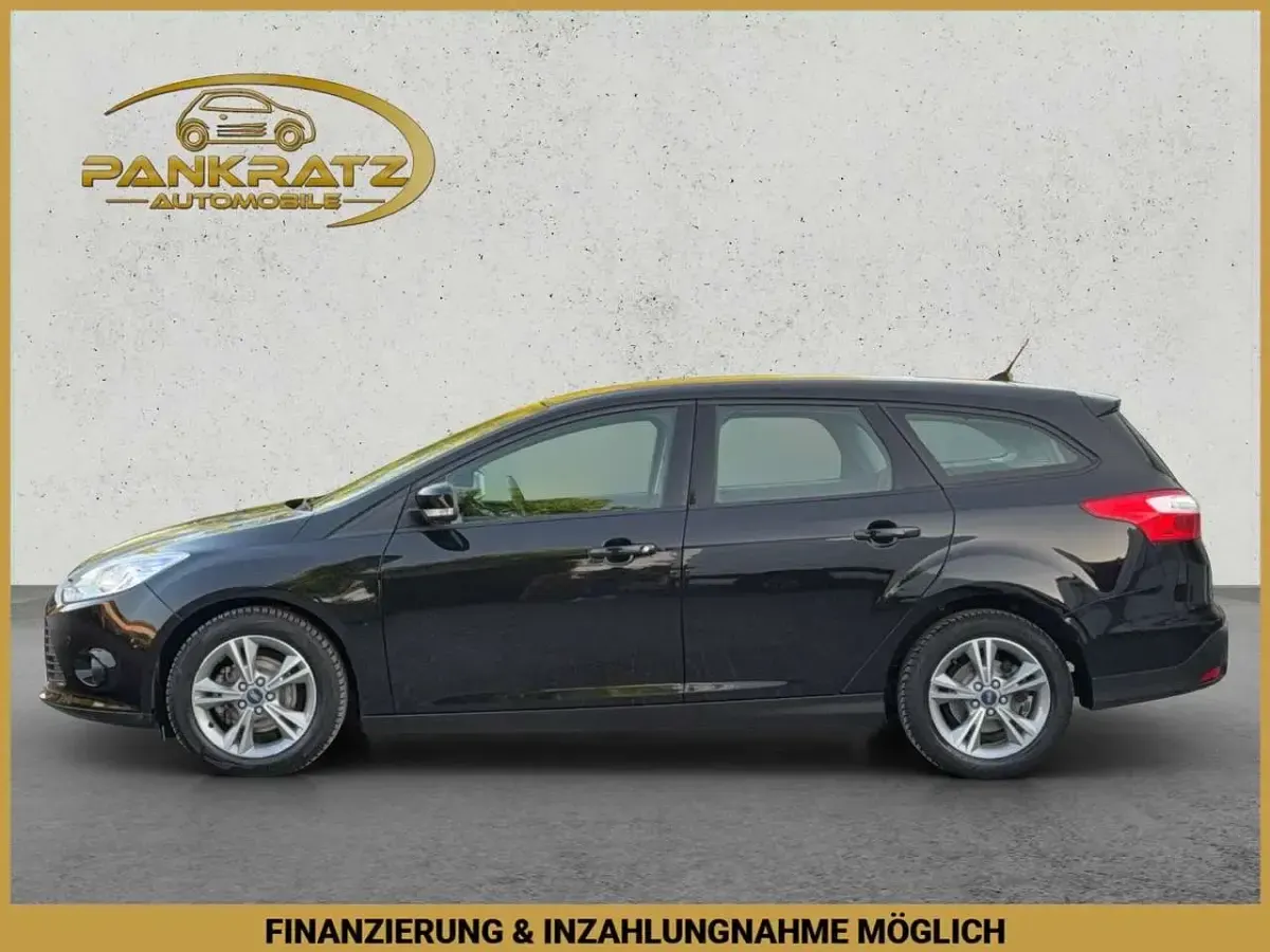 Używany Ford Focus 101 KM (74 kW) 2014 Czarny Kombi
