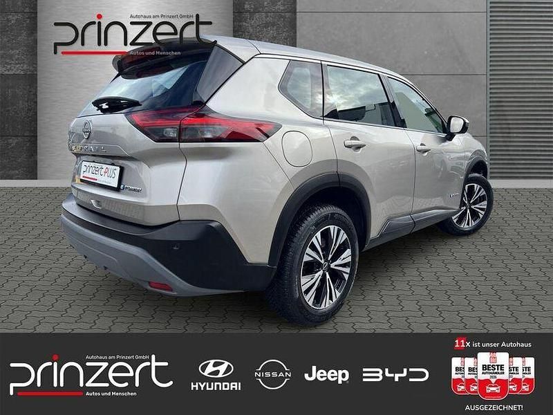 Gebraucht Nissan X-Trail Acenta 204 PS (150 kW) 2023 Champagne silver SUV
