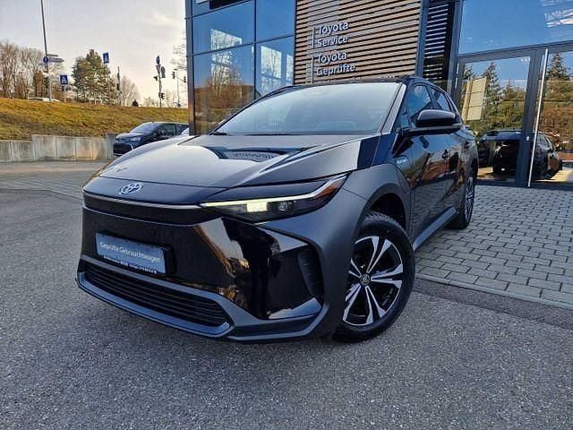 Gebraucht Toyota bZ4X Basis 150 kW (204 PS) 2023 Mysticschwarz (metallic) SUV