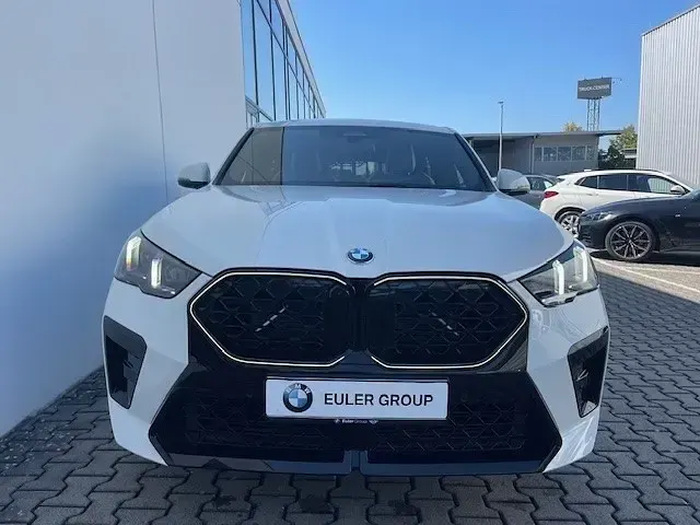 Gebraucht BMW X2 M Sport 170 PS (125 kW) 2025 Weiss SUV