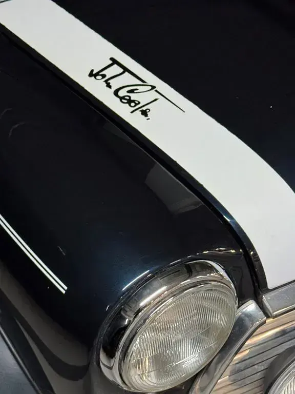 Gebraucht Mini Cooper Classic 63 PS (46 kW) 1999 Schwarz Kleinwagen