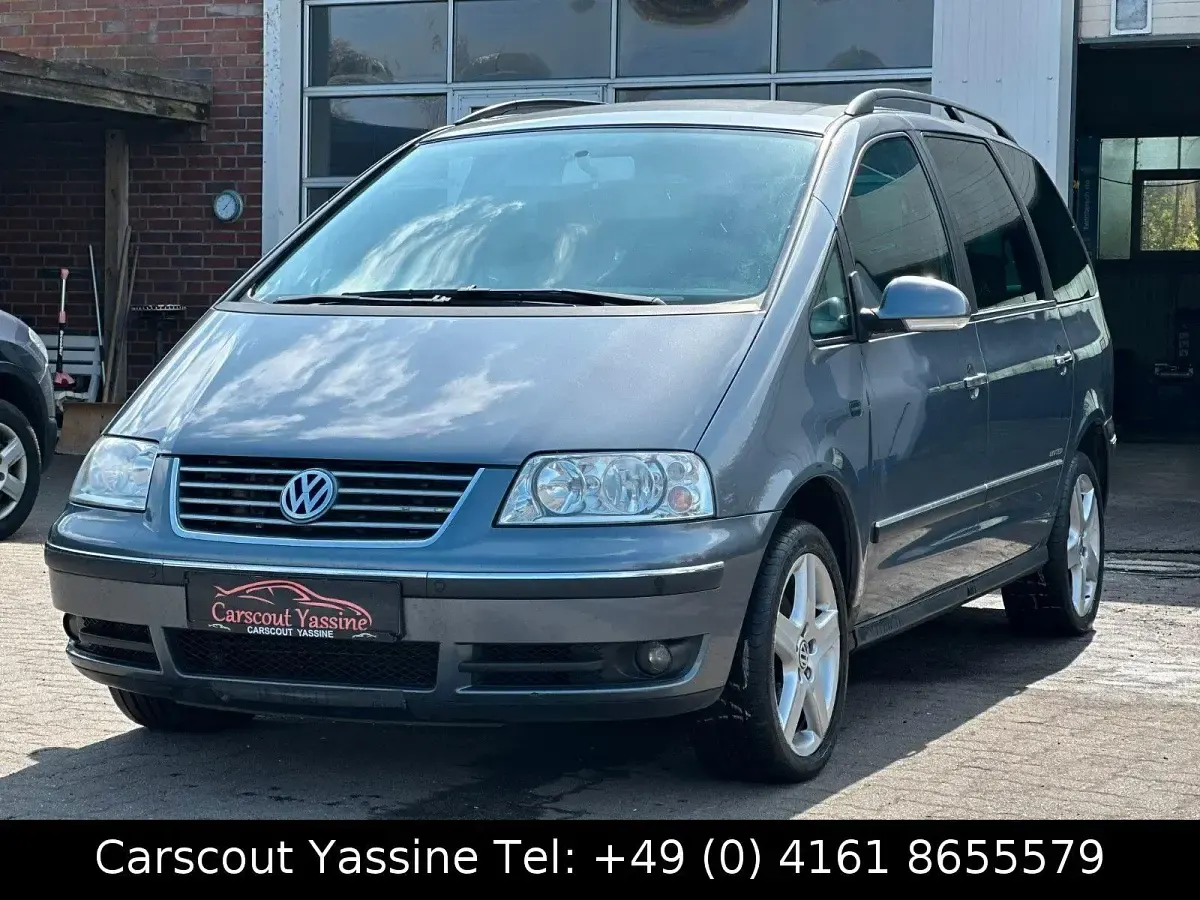 Gebraucht VW Sharan United 140 PS (102 kW) 2009 Grau Van / Kleinbus