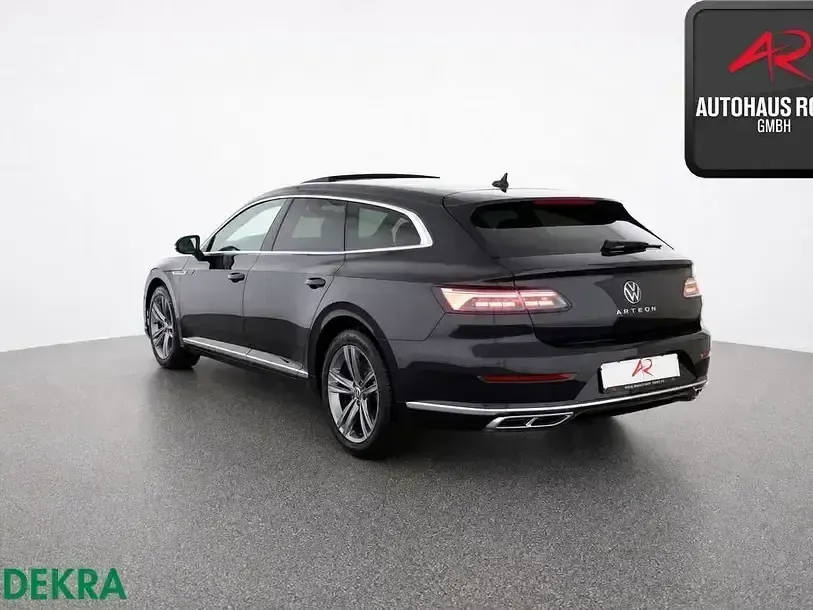Gebraucht VW Arteon R-line 200 PS (147 kW) 2023 Deep black perleffekt Kombi