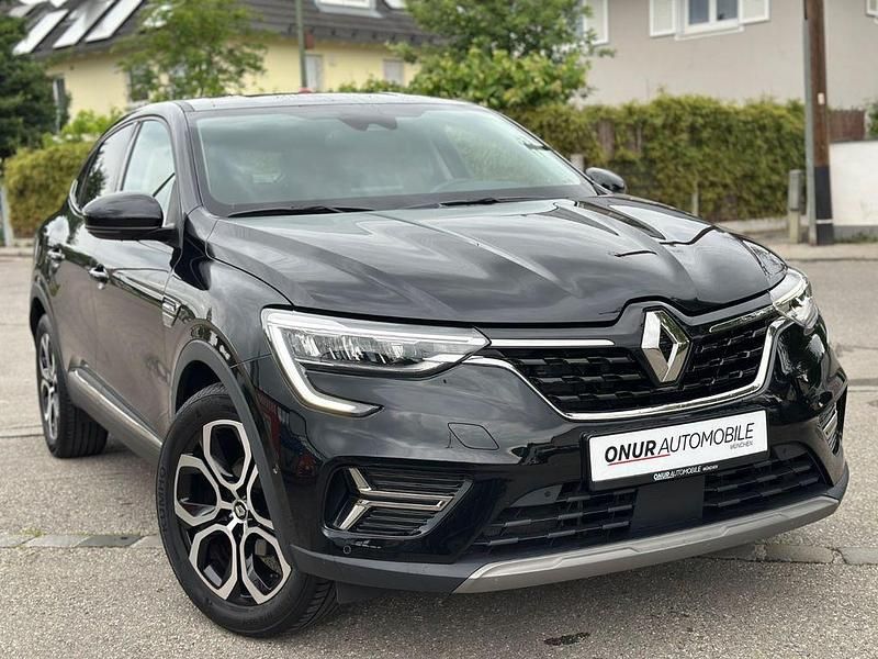 Schwarzmetallic Gebraucht 2022 Renault Arkana Intens SUV | 20.950 € (Fairer Preis) - Bild 1/4