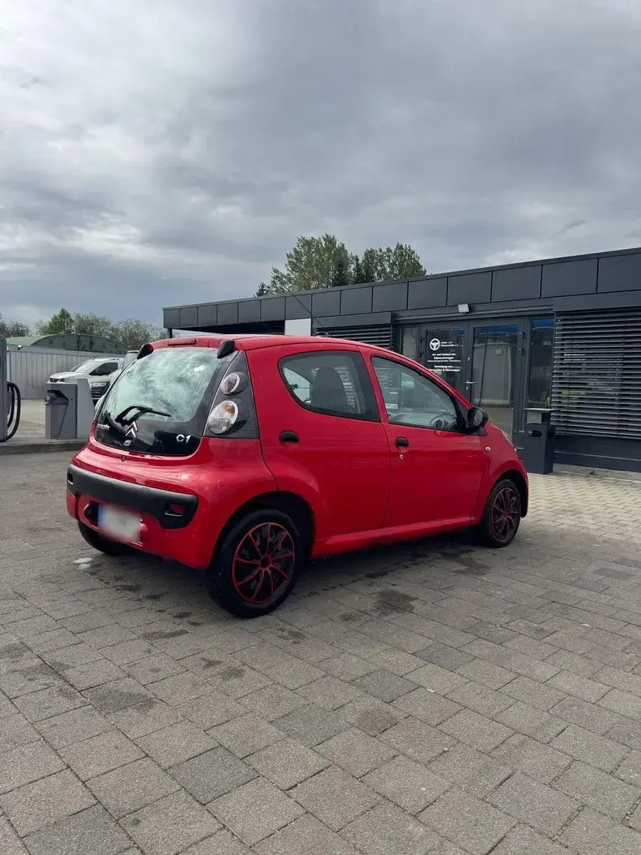 Gebraucht Citroën C1 68 PS (50 kW) 2008 Rot Kleinwagen