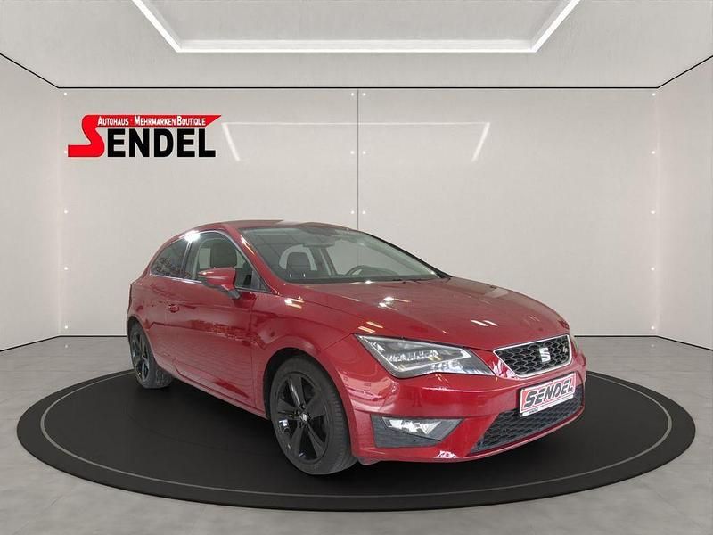 Rot Gebraucht 2016 Seat Leon SC FR Kleinwagen | 10.999 € (Etwas zu teuer) - Bild 1/4