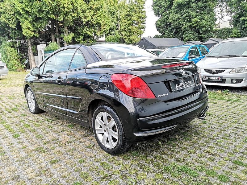 Gebraucht Peugeot 207 CC Sport 109 PS (80 kW) 2009 Schwarz Cabrio