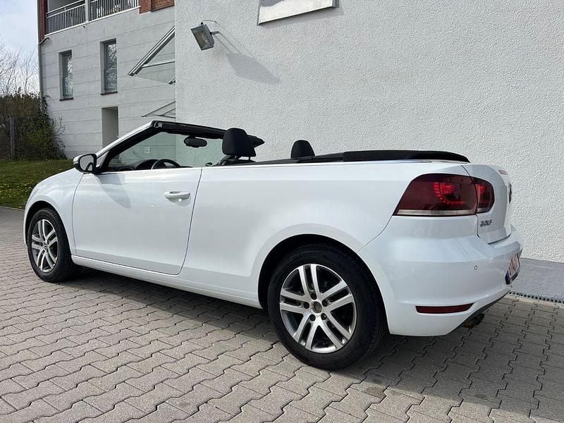 Gebraucht VW Golf Cabriolet 122 PS (89 kW) 2012 Weiß Cabrio