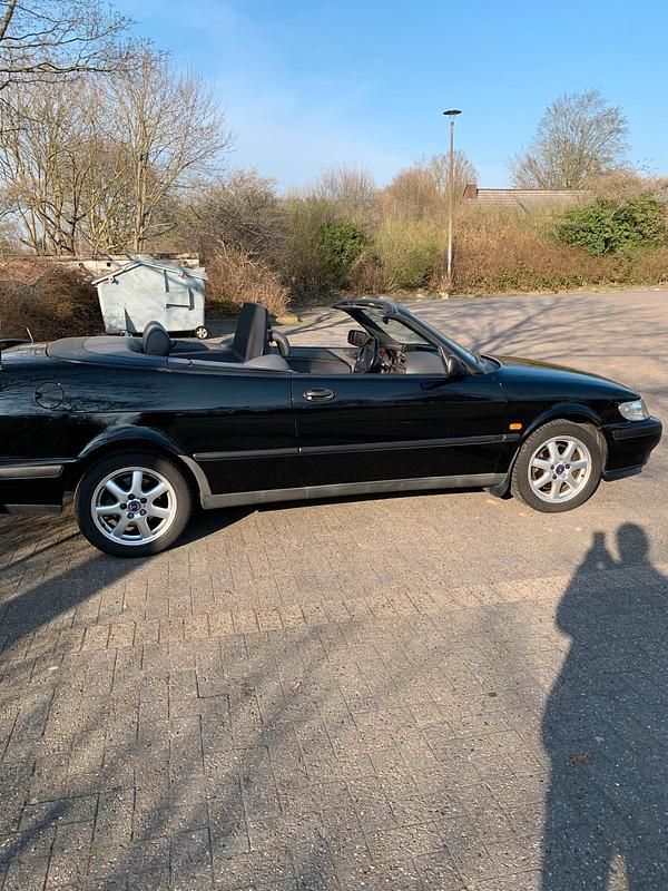 Gebraucht Saab 9-3 Cabriolet 131 PS (96 kW) 2001 Schwarz Cabrio