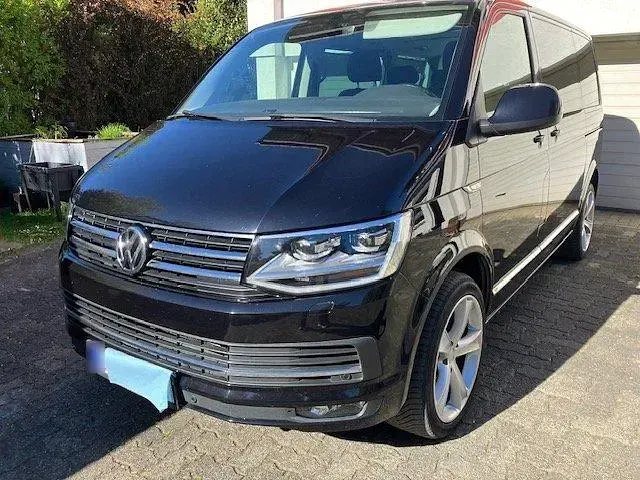 Gebraucht VW Multivan Highline 199 PS (146 kW) 2019 Schwarz Van / Kleinbus