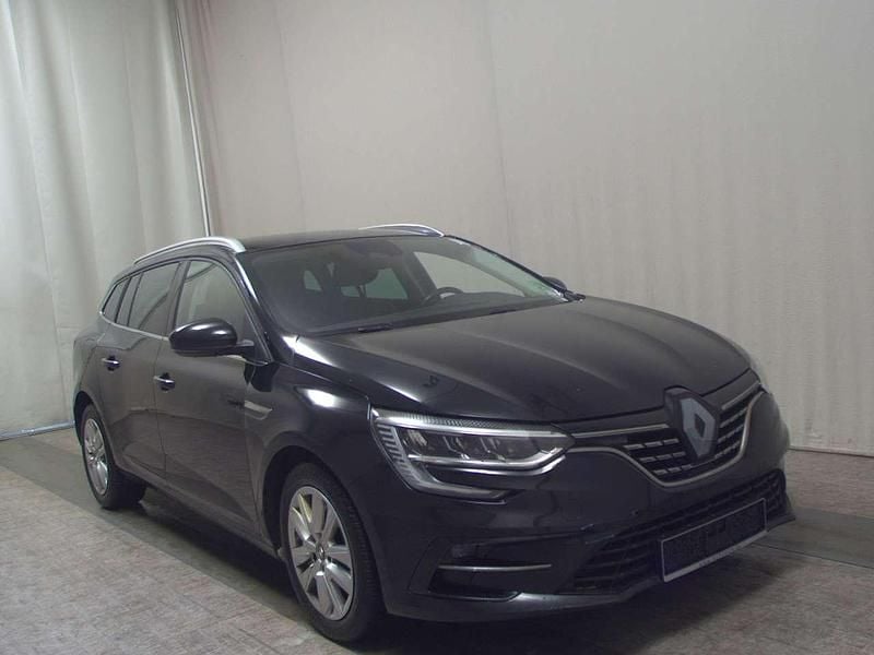Gebraucht Renault Mégane GrandTour Intens 116 PS (85 kW) 2021 Metallic black pearl schwarz (metallic) Kombi