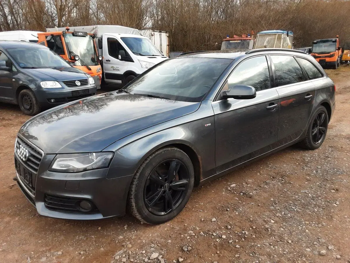 Second-hand Audi A4 S-Line 190 CP (139 kW) 2011 Gri Break