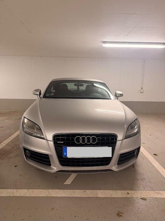 Silber Gebraucht 2007 Audi TT Basis Coupé | 10.500 € (Guter Preis) - Bild 1/4