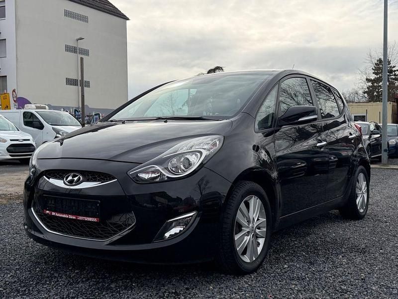 Gebraucht Hyundai ix20 125 PS (91 kW) 2014 Schwarz Kleinwagen