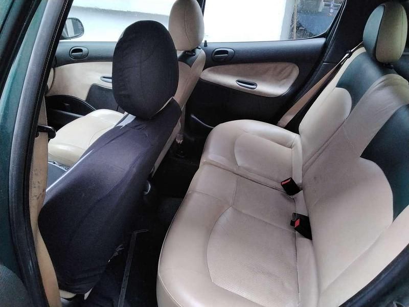 Gebraucht Peugeot 206 Roland Garros 75 PS (55 kW) 1999 Grün Kleinwagen