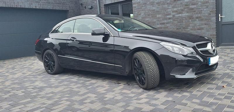 Second-hand Mercedes E350 252 CP (185 kW) 2014 Negru Coupe