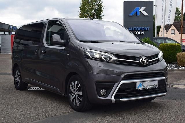 Gebraucht 2021 Toyota Proace Team Van | 32.890 € (Teuer) - Bild 1/4