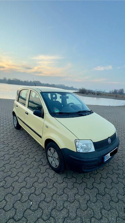 Gebraucht Fiat Panda 54 PS (39 kW) 2009 Gelb Kleinwagen