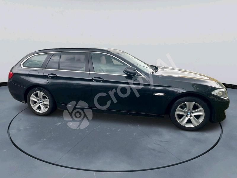 Usata BMW 520 184 CV (135 kW) 2012 Grigio Station wagon
