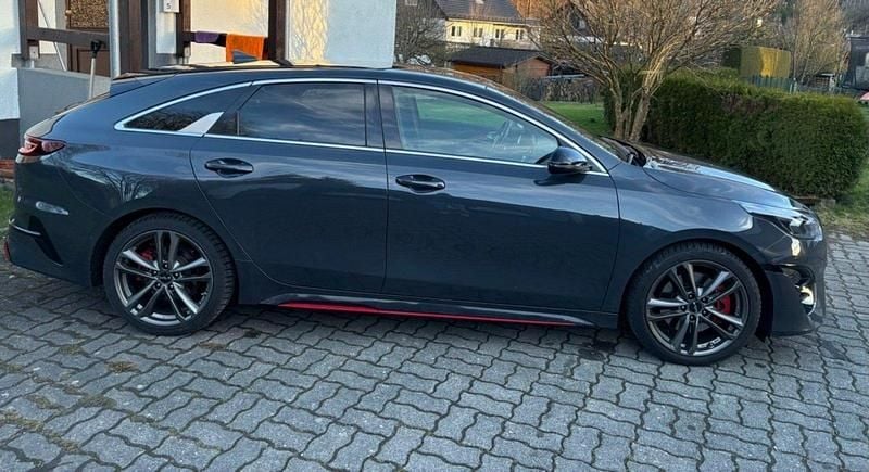 Gebraucht Kia ProCeed GT 204 PS (150 kW) 2022 Grau Kombi