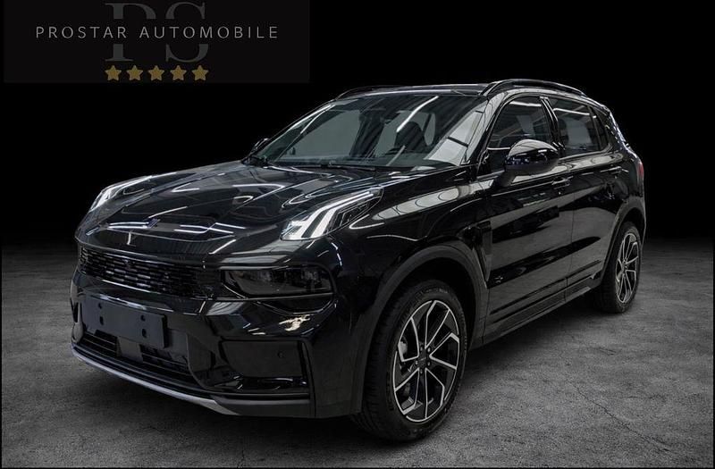 Neu Lynk & Co 01 280 PS (205 kW) 2026 Schwarz SUV