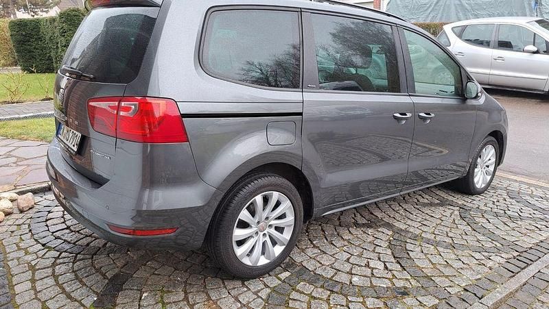 Gebraucht Seat Alhambra Ecomotive 140 PS (102 kW) 2014 Grau Van / Kleinbus
