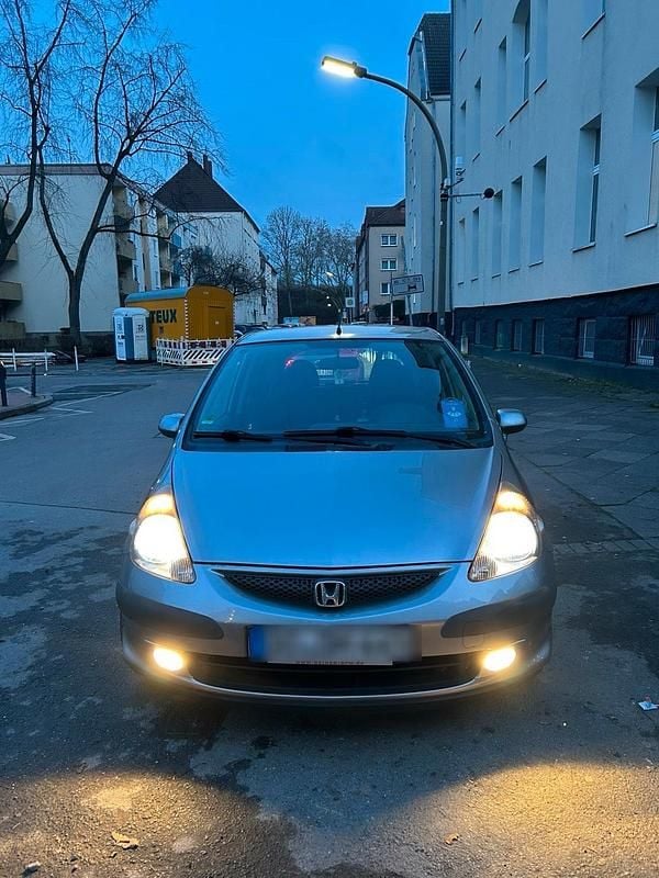 Gebraucht Honda Jazz 83 PS (61 kW) 2008 Grau Kleinwagen