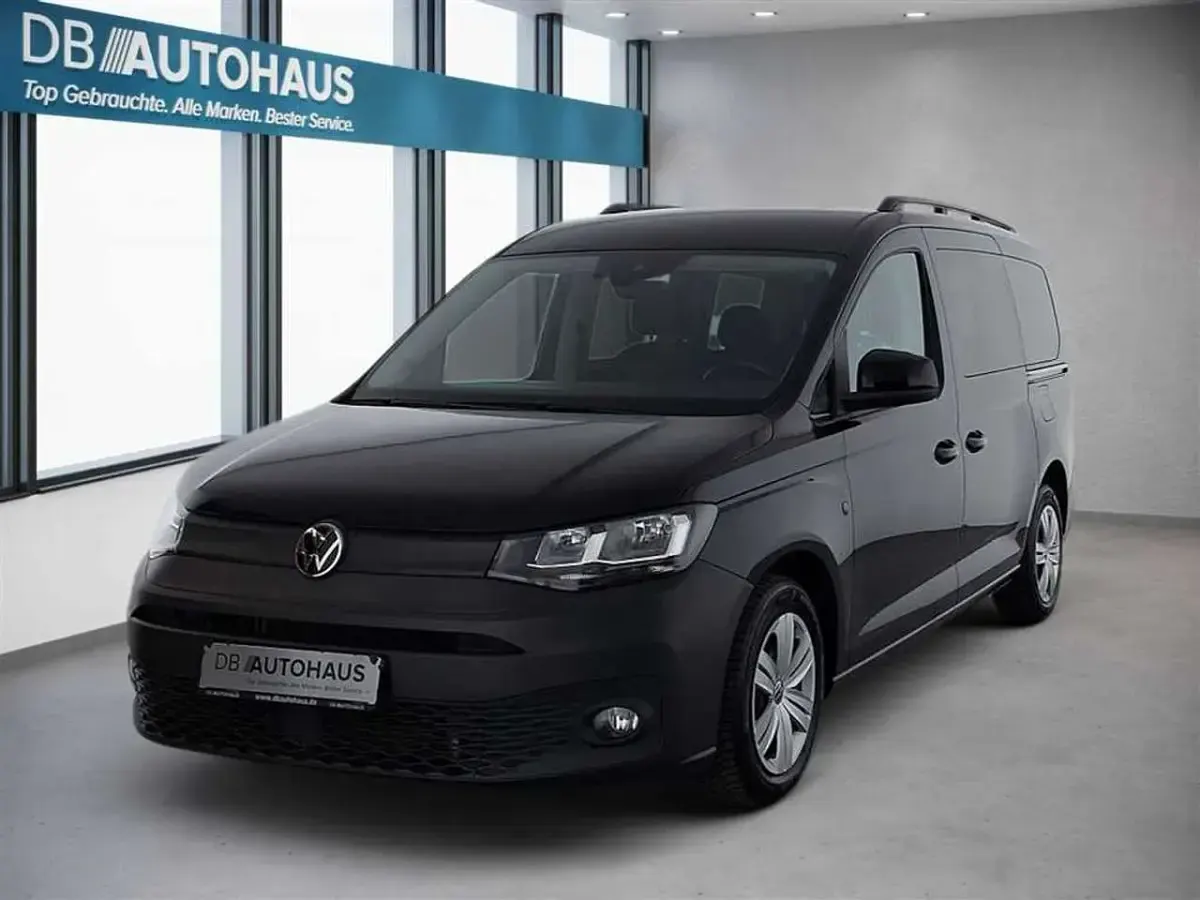 Second-hand VW Caddy 122 CP (89 kW) 2022 Negru Monovolum