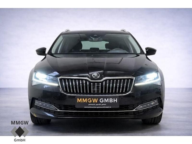 Gebraucht Skoda Superb Style 150 PS (110 kW) 2022 Schwarz Kombi