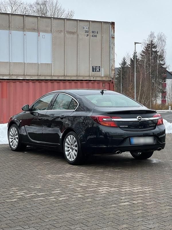 Gebraucht Opel Insignia 250 PS (183 kW) 2014 Schwarz Limousine