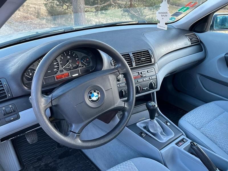 Gebraucht BMW 316 Compact 116 PS (85 kW) 2005 Silber Kleinwagen