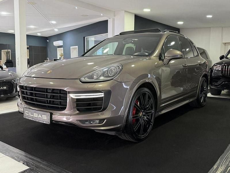 Gebraucht Porsche Cayenne S Sport 385 PS (283 kW) 2015 Umbrametallic SUV