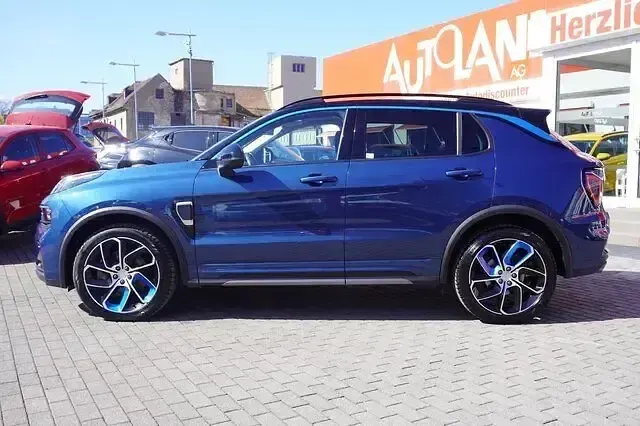Gebraucht Lynk & Co 01 261 PS (191 kW) 2022 Volationblaumet. SUV