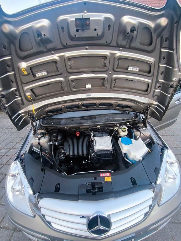 Gebraucht Mercedes B170 116 PS (85 kW) 2005 Grau Van / Kleinbus