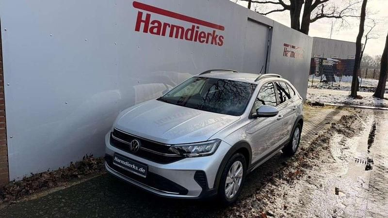 Gebraucht VW Taigo Life 110 PS (80 kW) 2022 Reflexsilber metallic (metallic) SUV