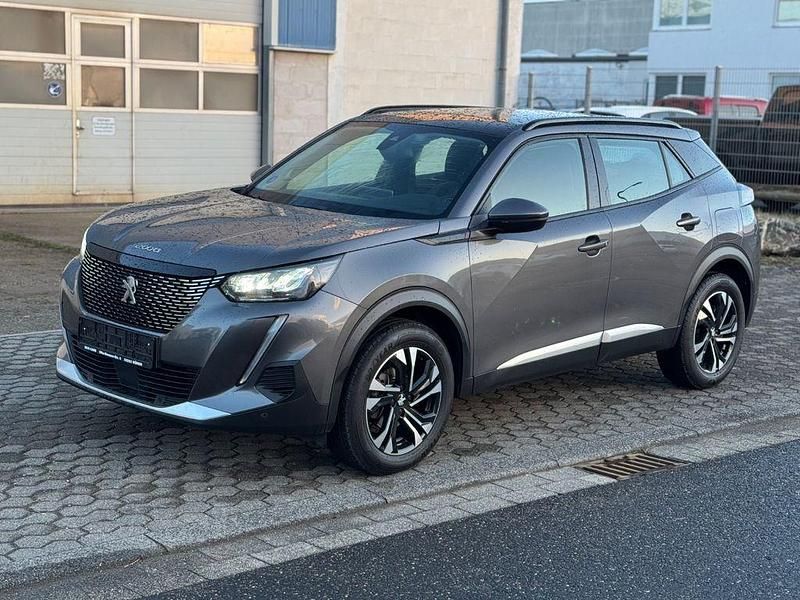 Grau Gebraucht 2021 Peugeot 2008 GT-line SUV | 11.999 € (Fairer Preis) - Bild 1/4