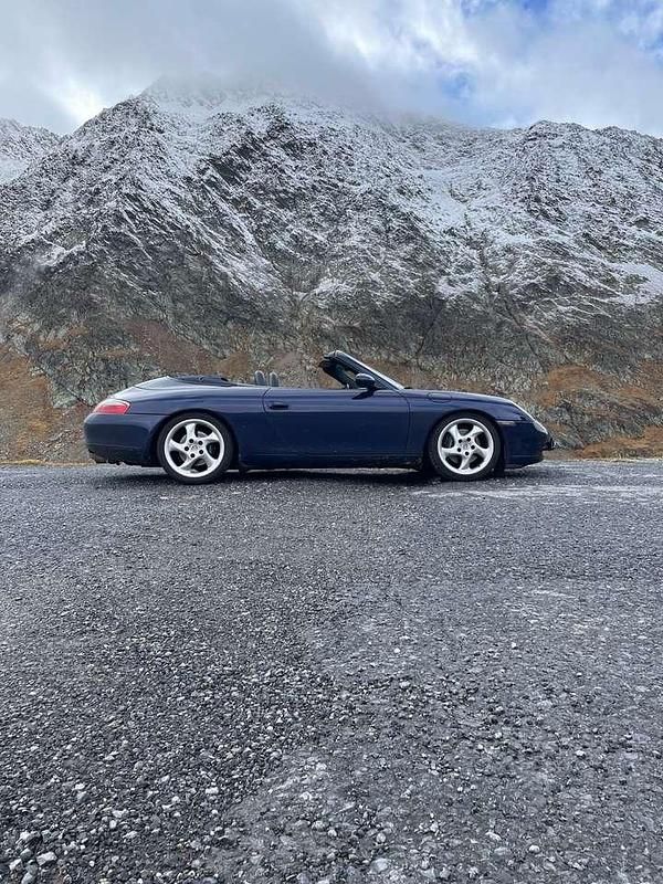 Blau Gebraucht 2000 Porsche 911 Carrera Cabriolet Cabrio | 25.950 € (Fairer Preis) - Bild 1/4