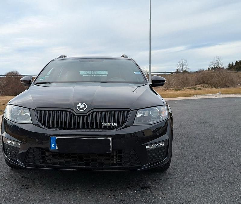 Gebraucht Skoda Octavia RS 220 PS (161 kW) 2017 Schwarz Kombi