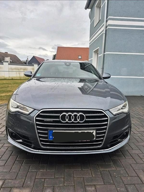 Gebraucht Audi A6 S-Line 218 PS (160 kW) 2015 Grau Kombi