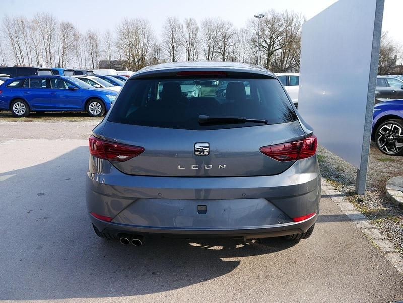 Second-hand Seat Leon 150 CP (110 kW) 2018 Metallic